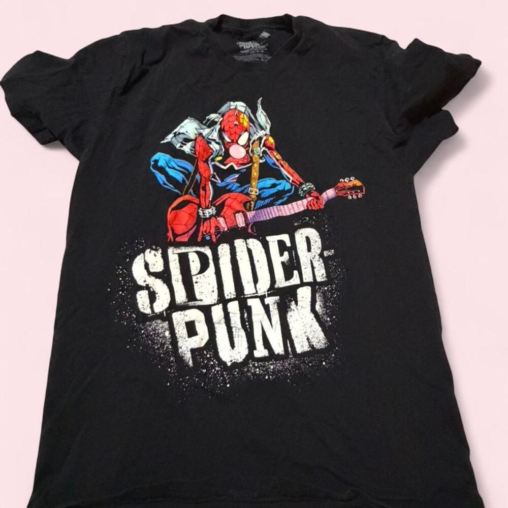 Marvel Men's Black T-shirt